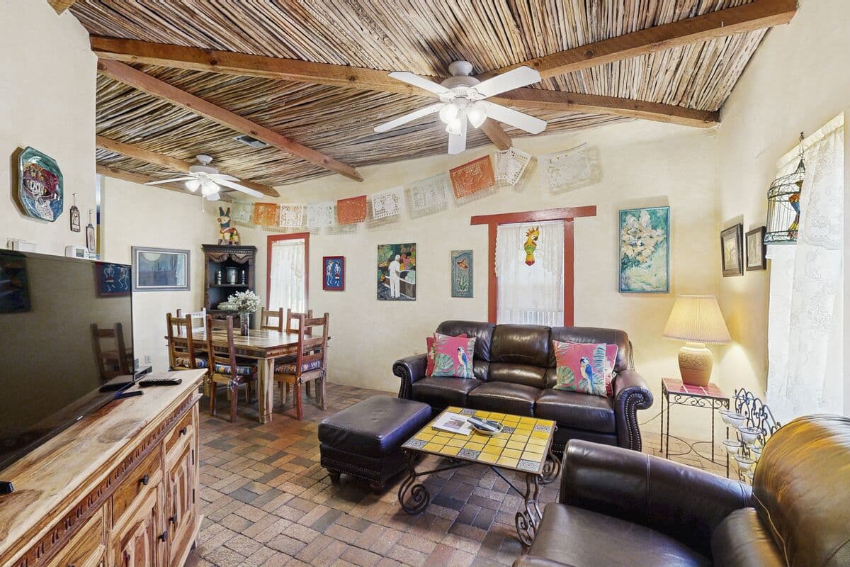 Barrio Casita