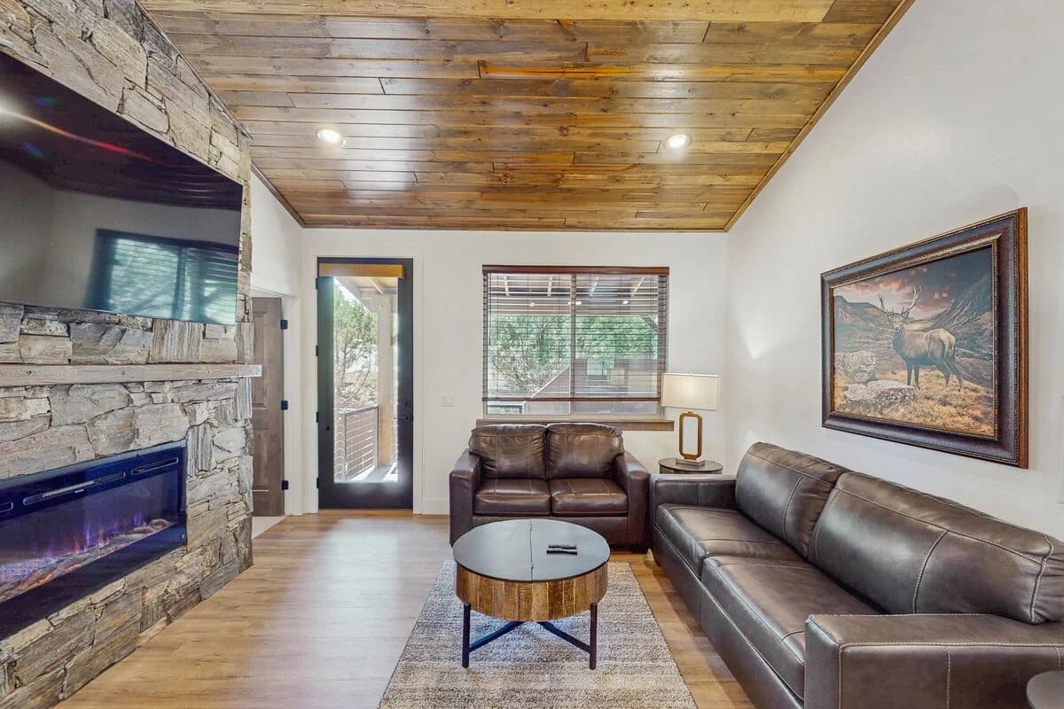 Buffalo Ridge Retreat